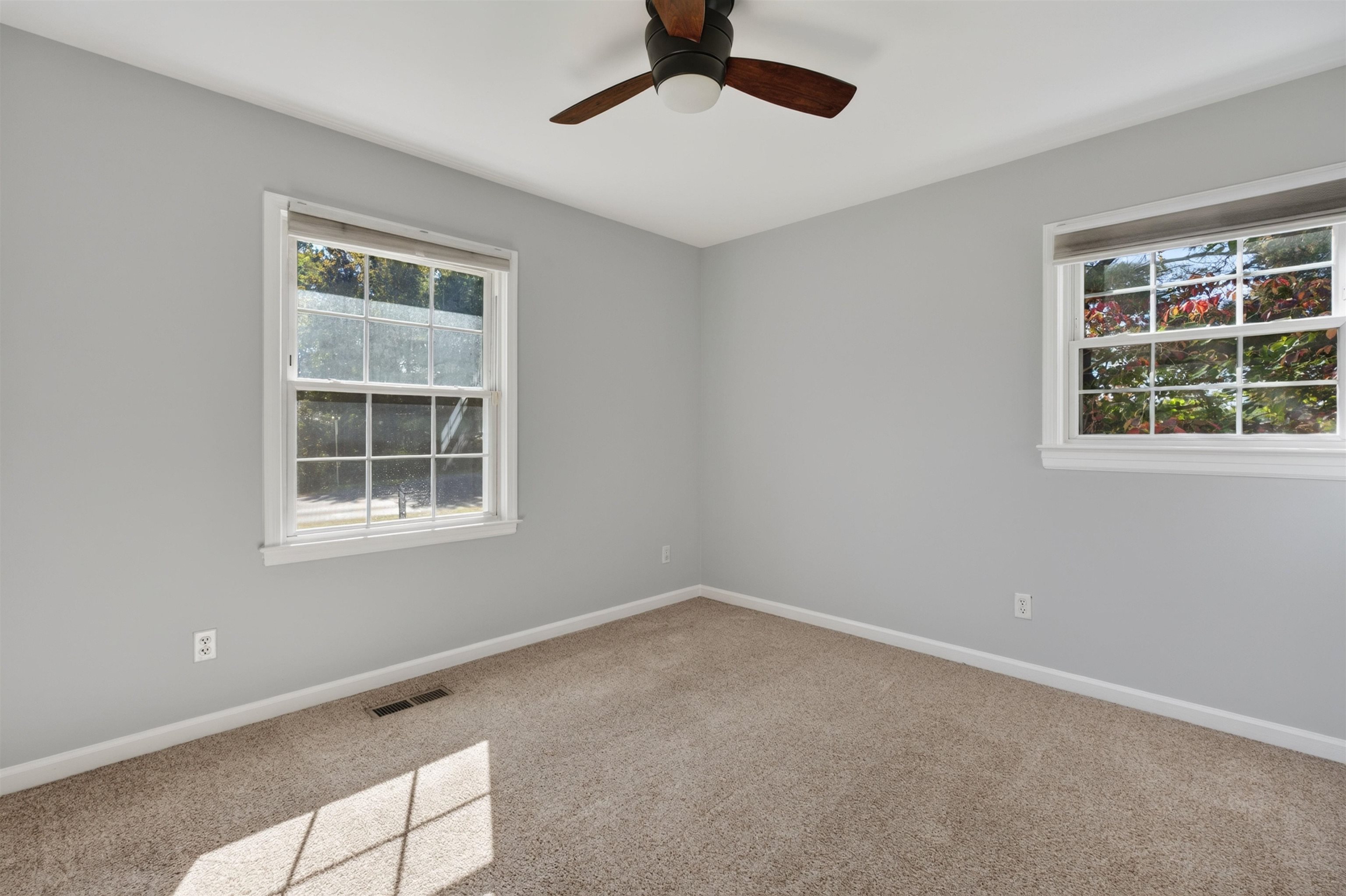 1199 Portland Dr photo 26