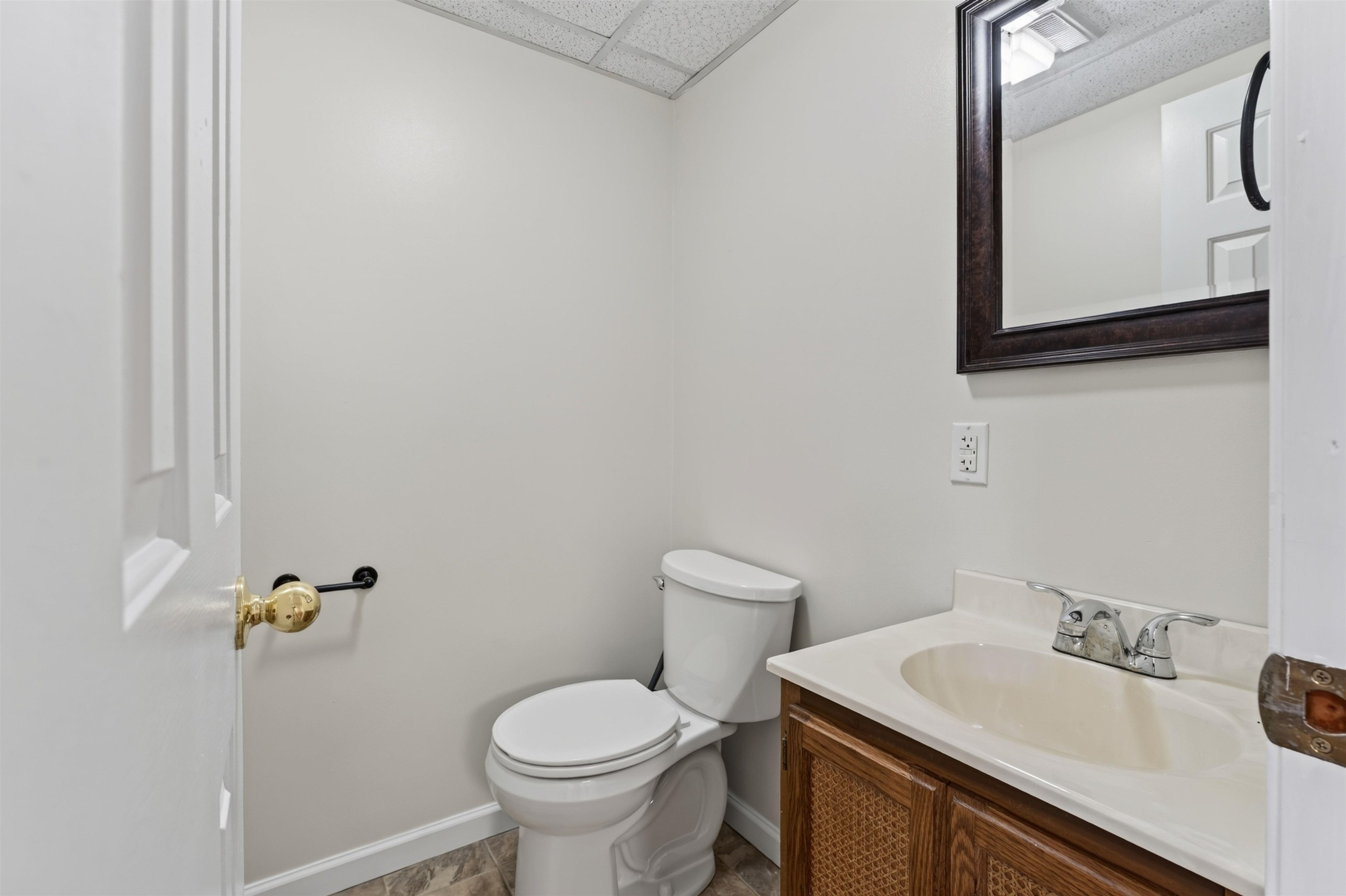 1199 Portland Dr photo 33