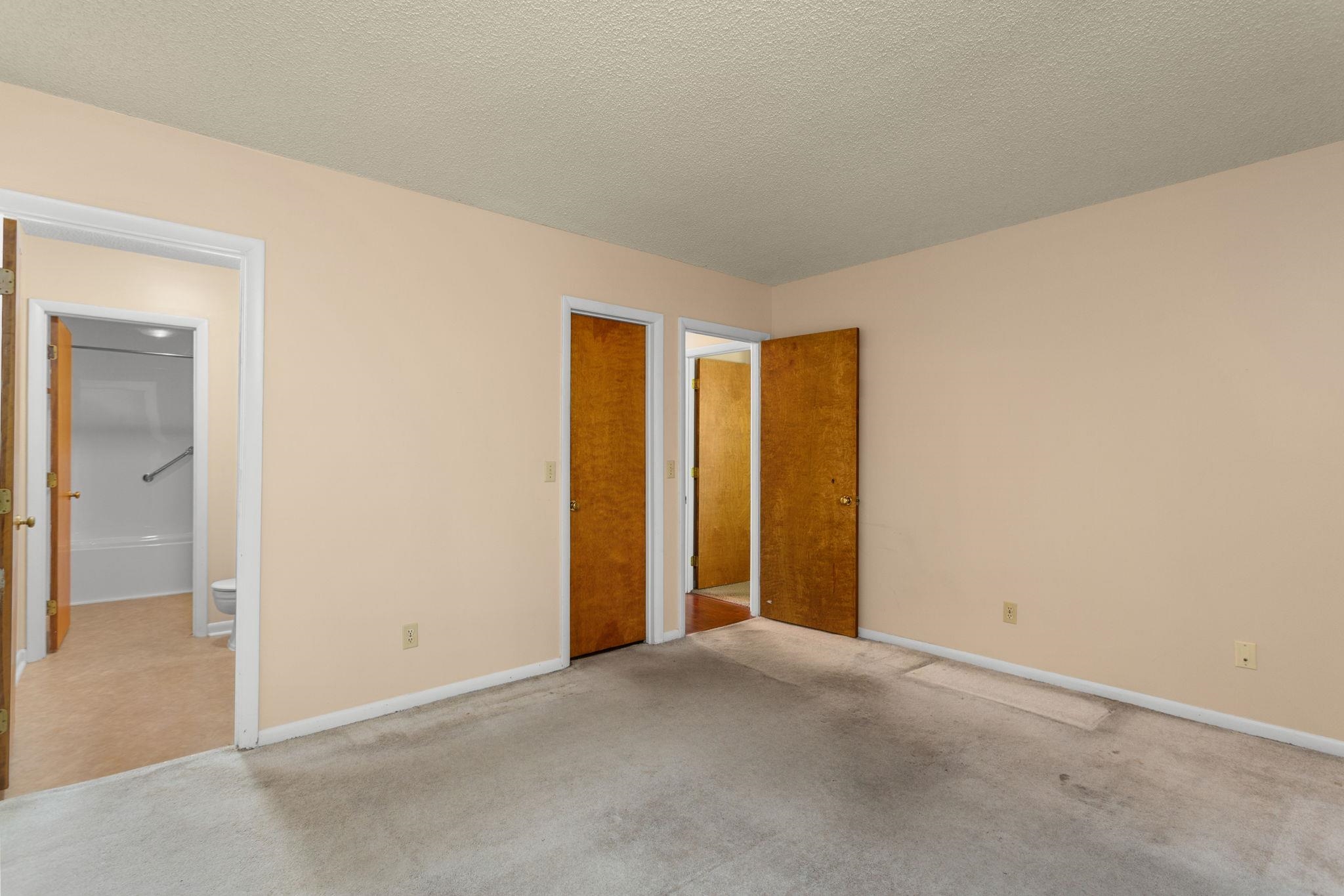 1175 Rosedale Dr photo 14