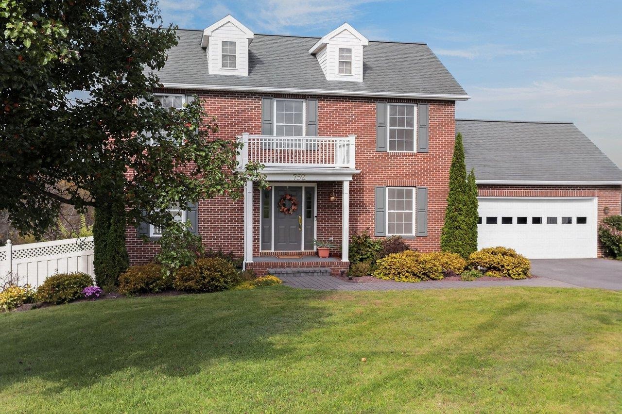 752 Boyers Rd