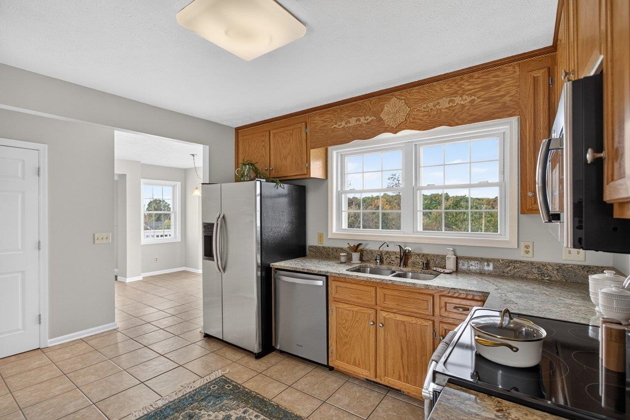 752 Boyers Rd photo 20