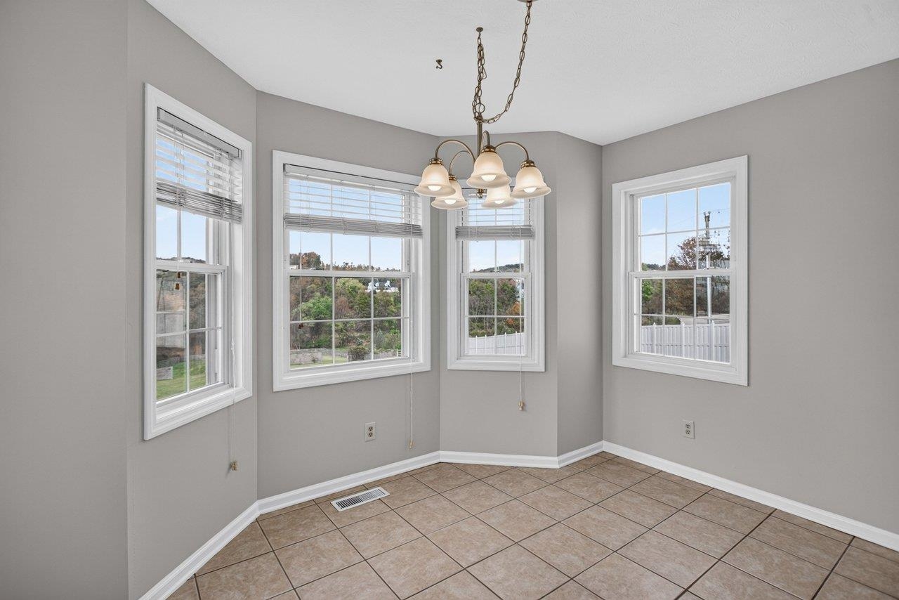 752 Boyers Rd photo 31