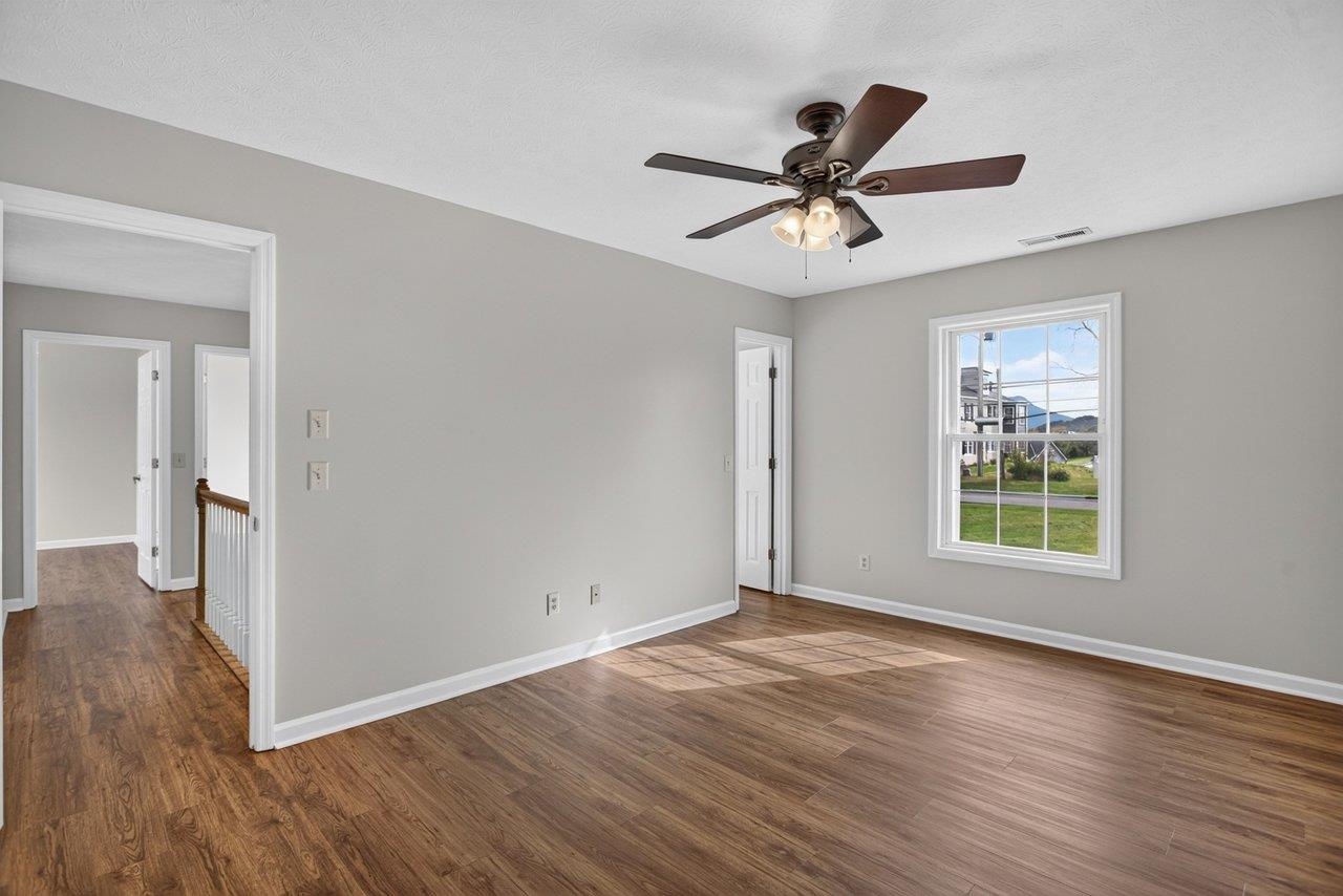 752 Boyers Rd photo 43