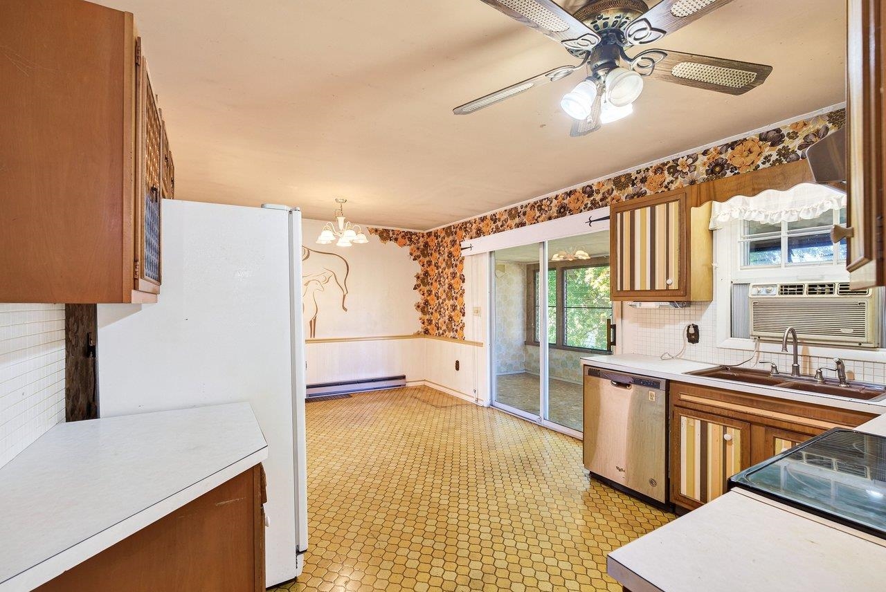 5976 Rawley Pike photo 17