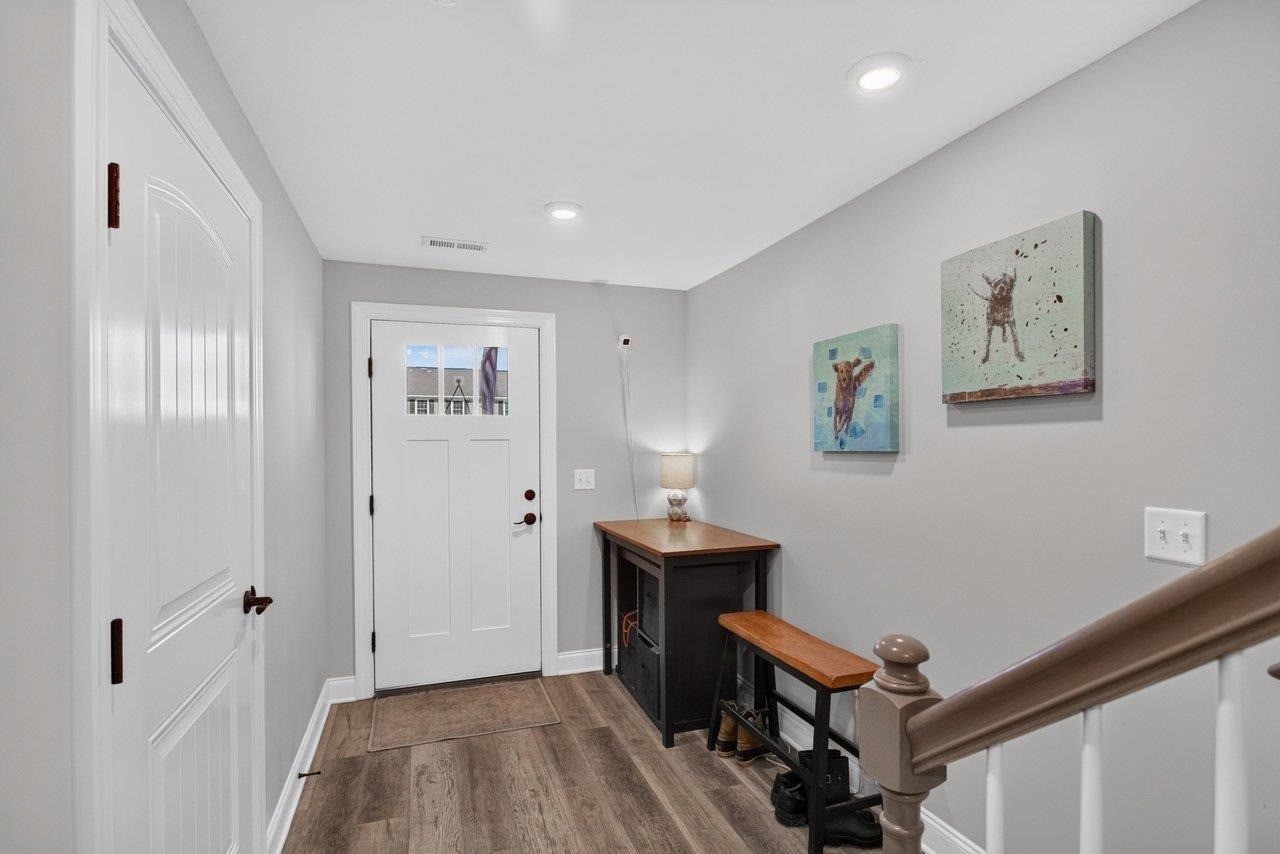 1080 Bluemoon Dr photo 10