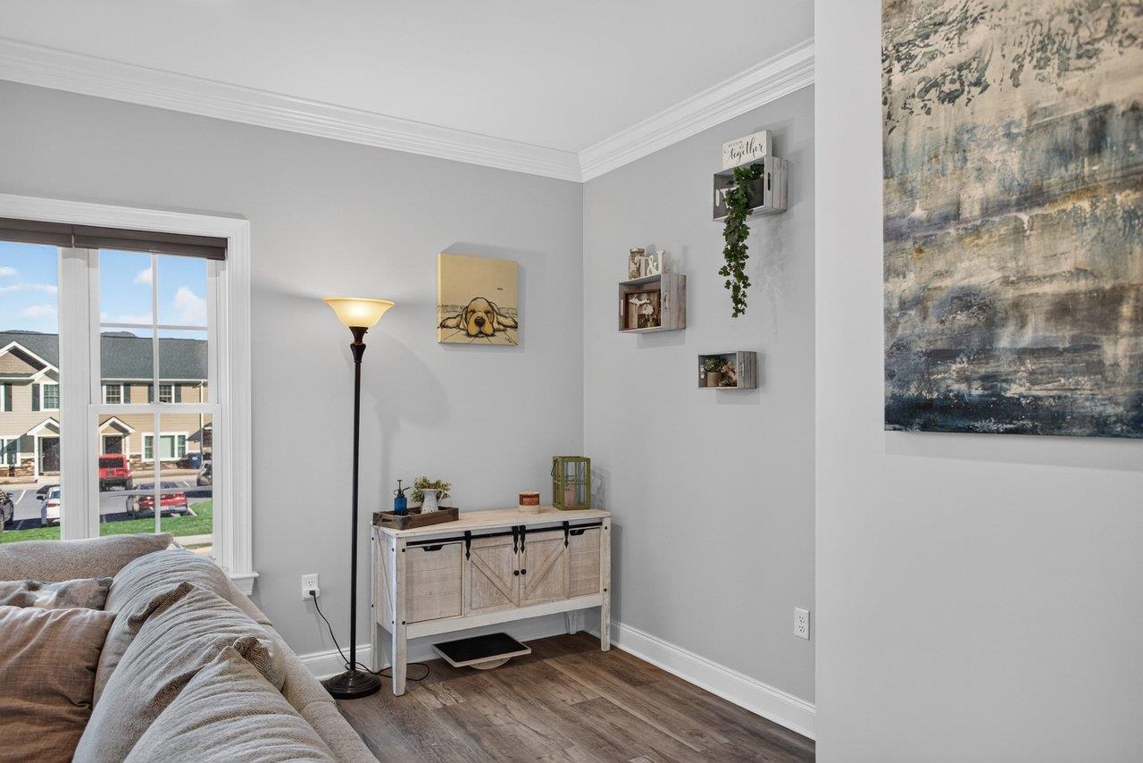 1080 Bluemoon Dr photo 27
