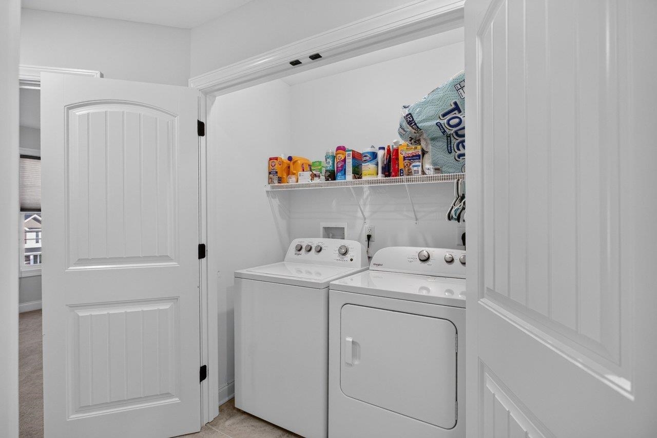 1080 Bluemoon Dr photo 38