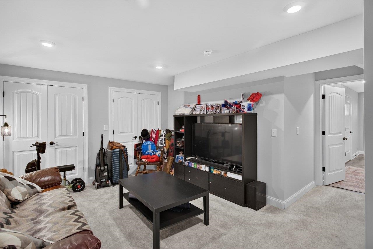 1080 Bluemoon Dr photo 47