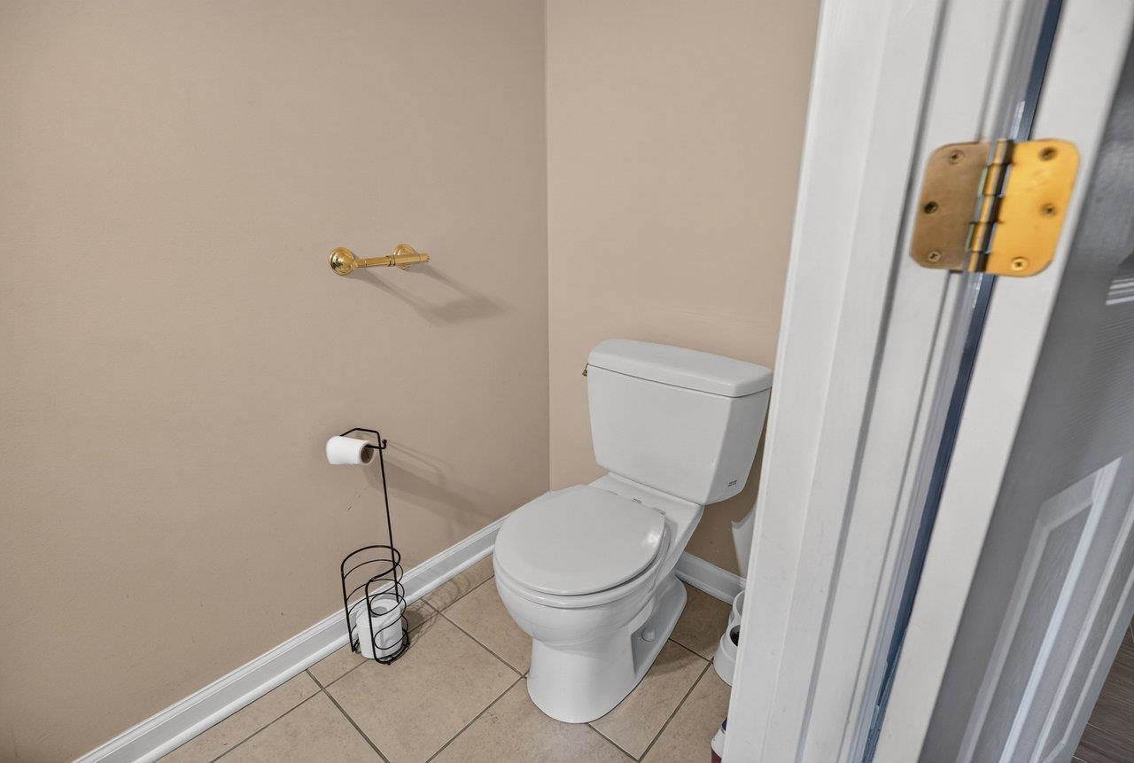 139 Jackson St photo 13