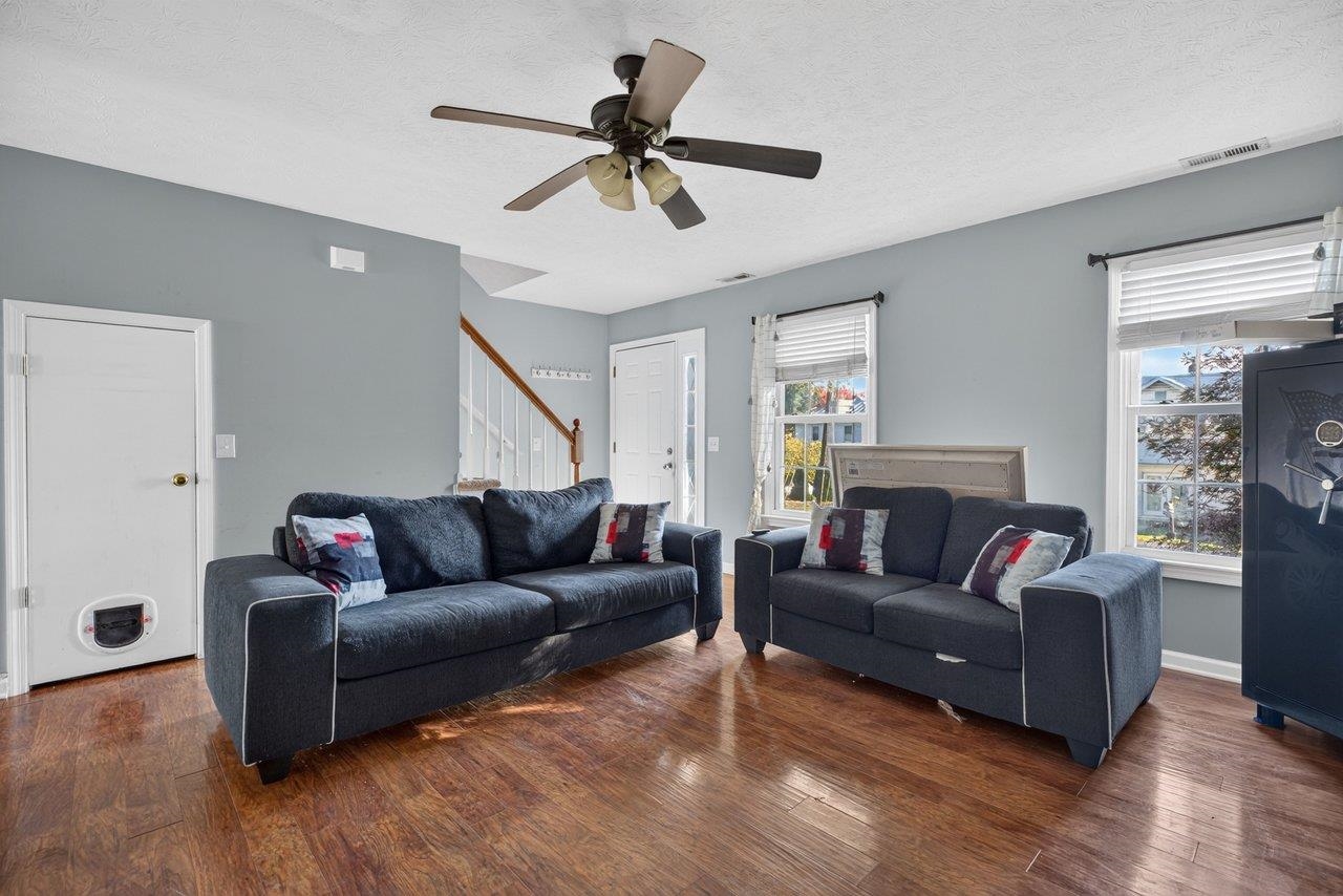 139 Jackson St photo 15