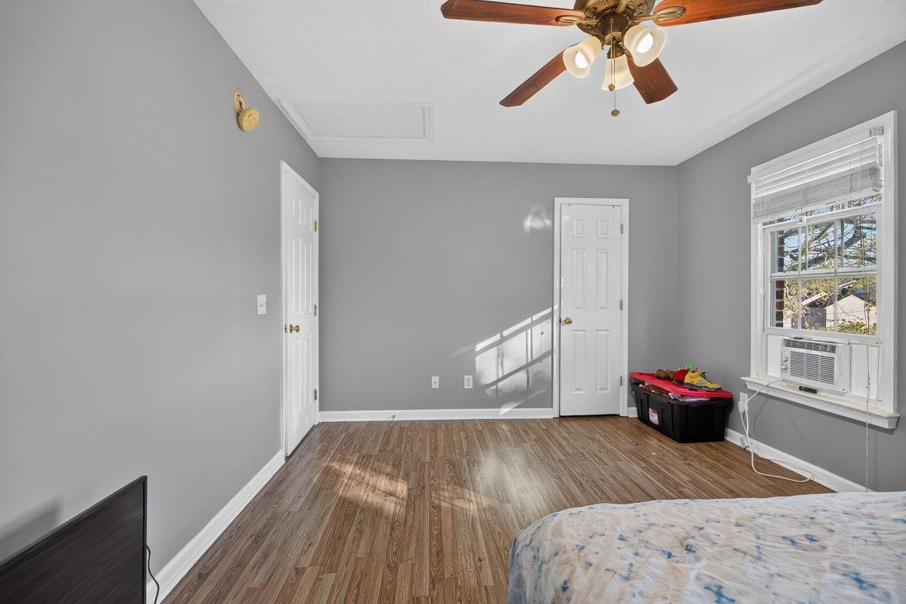 139 Jackson St photo 26