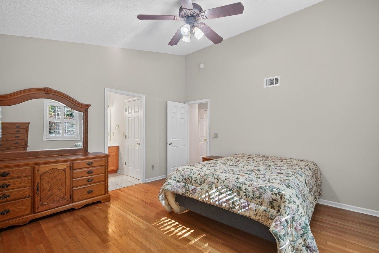 149 Pleasant Ln photo 42
