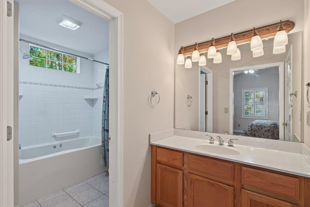149 Pleasant Ln photo 44