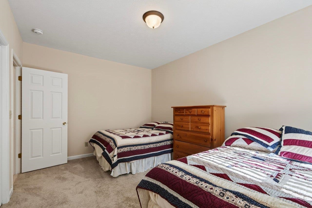 149 Pleasant Ln photo 53