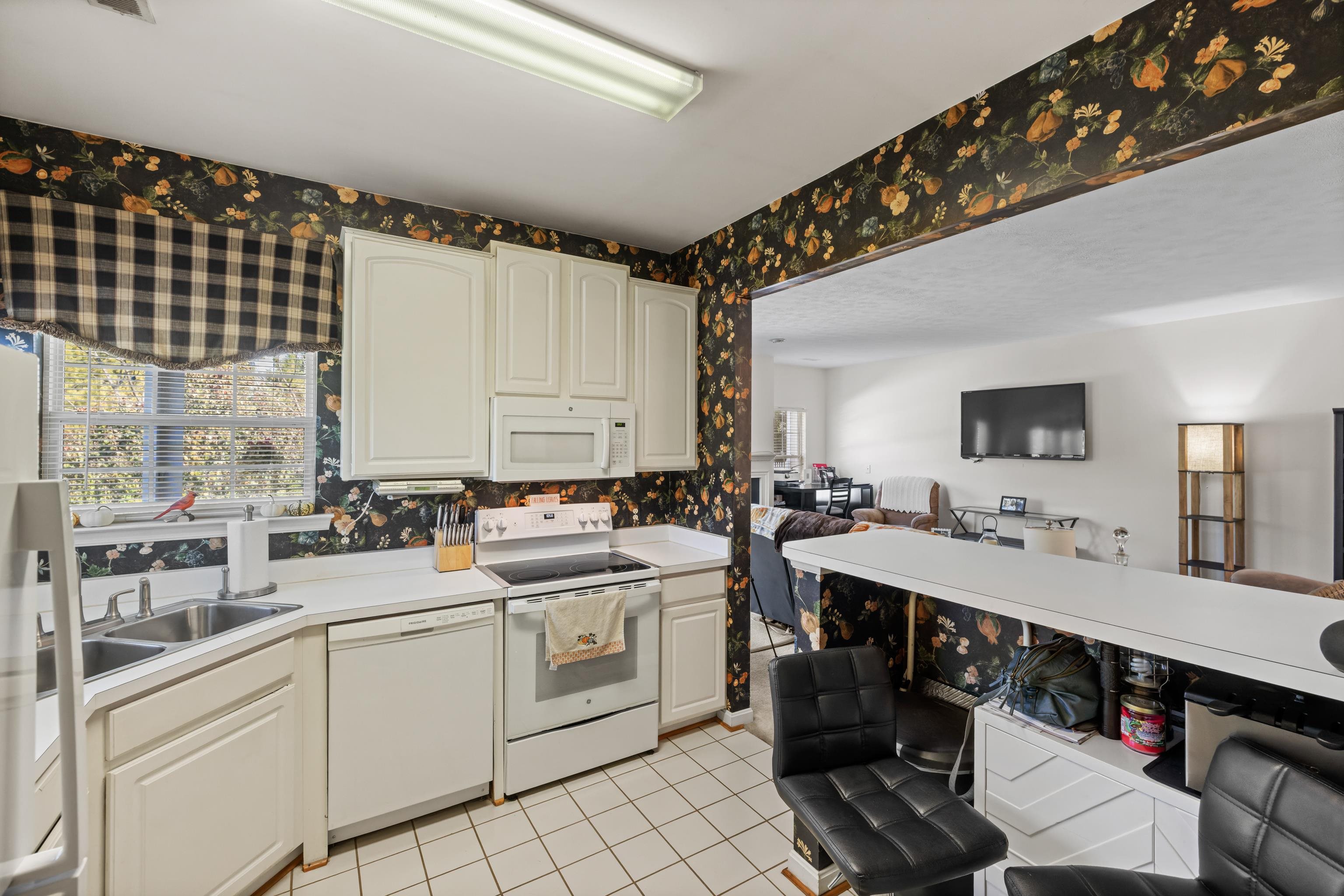1245 Wordsworth Ct photo 24