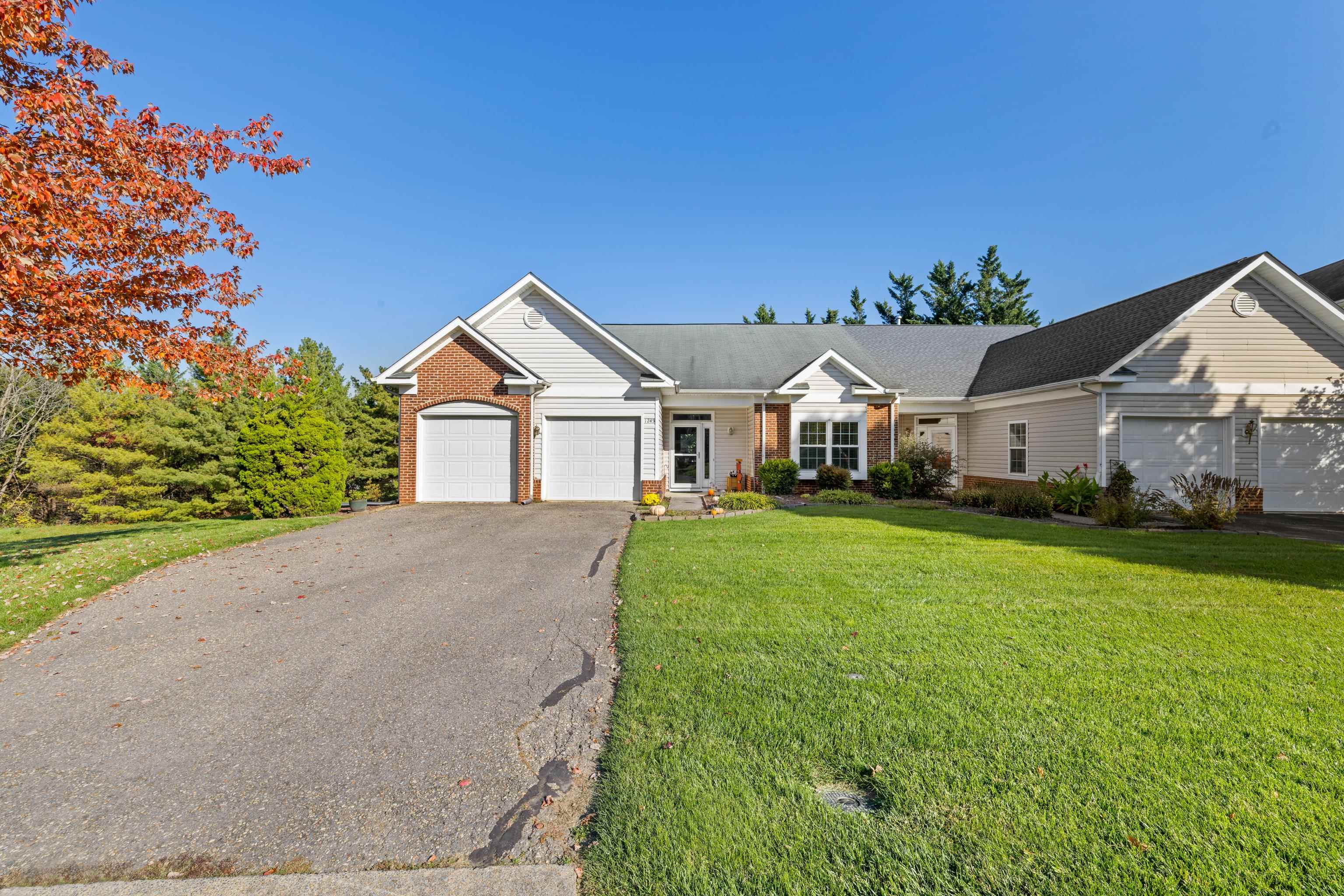1245 Wordsworth Ct photo 3