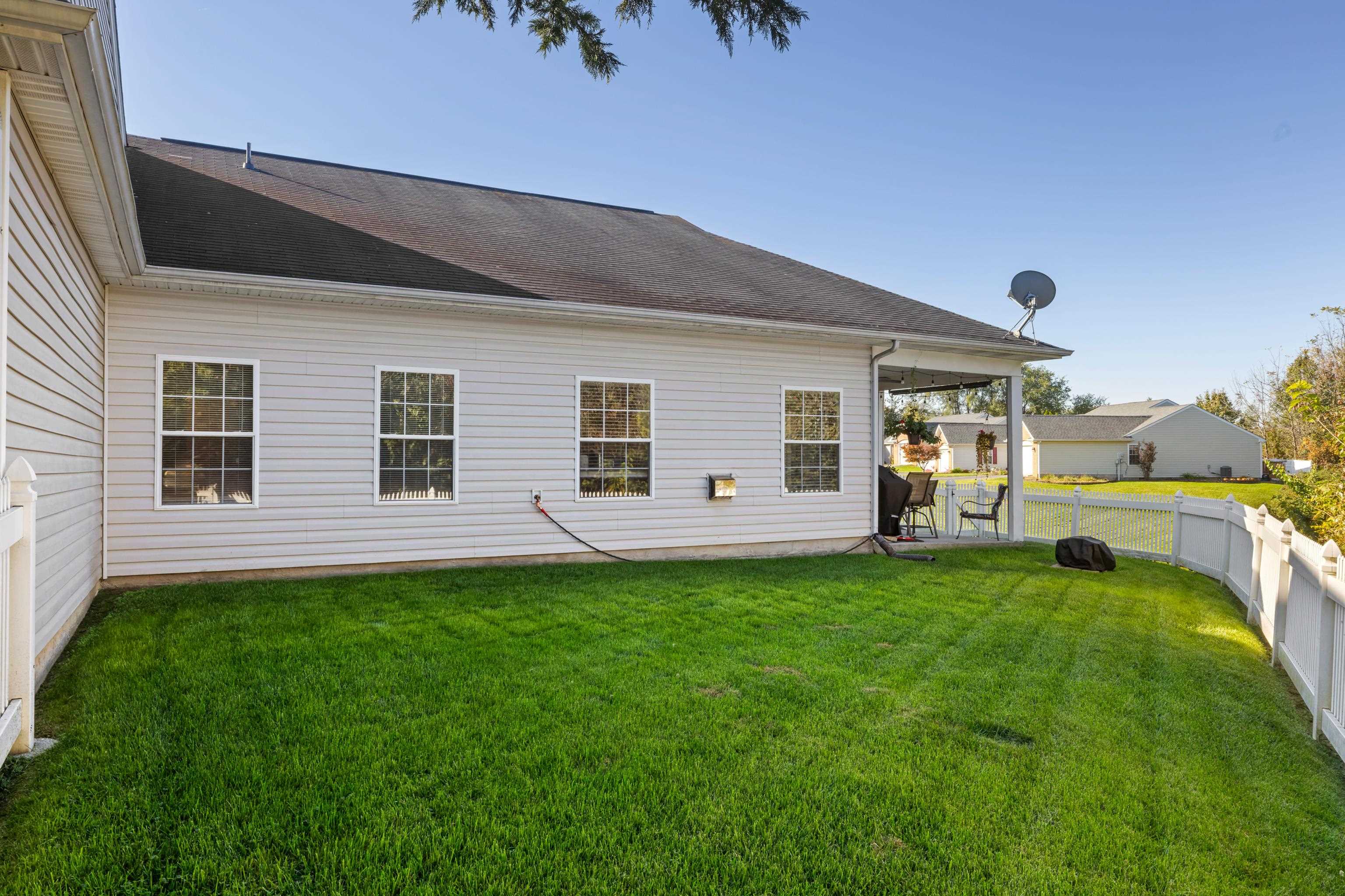 1245 Wordsworth Ct photo 43