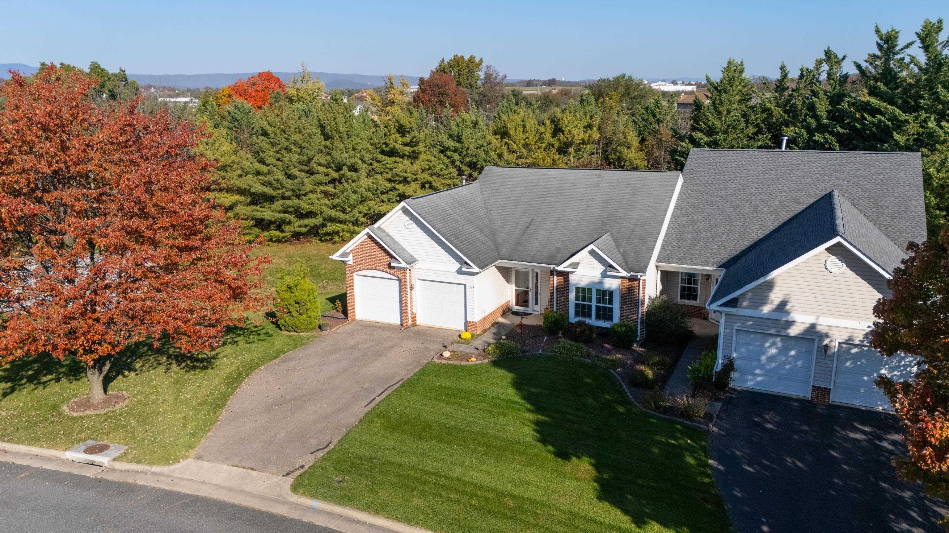 1245 Wordsworth Ct photo 45