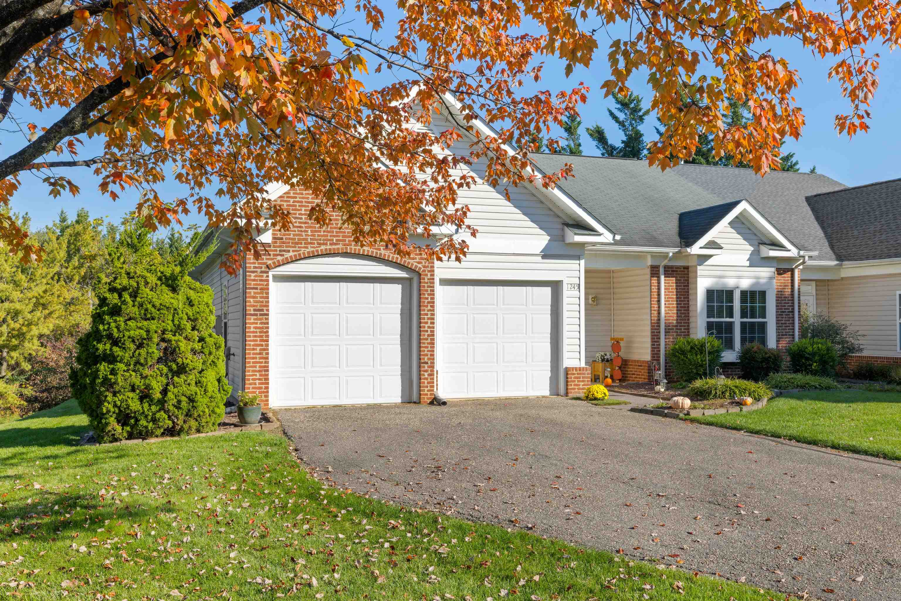 1245 Wordsworth Ct photo 60