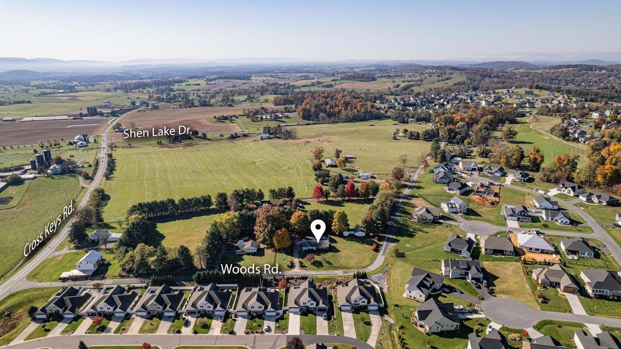 611 Woods Rd photo 66