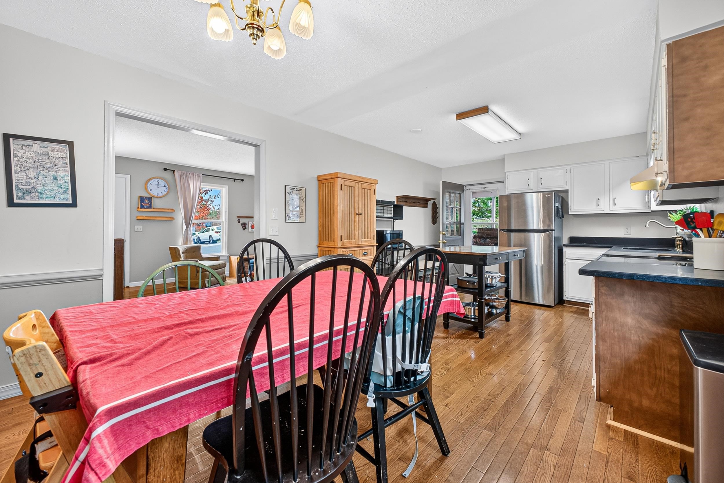 419 West Ave photo 12