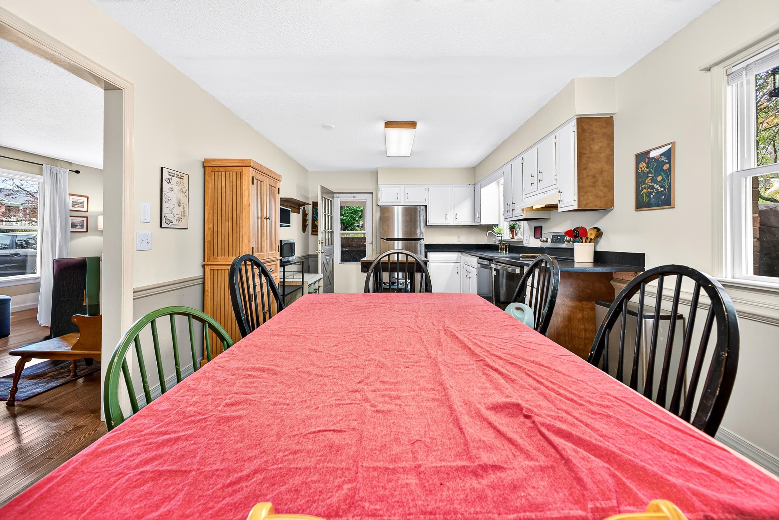 419 West Ave photo 13