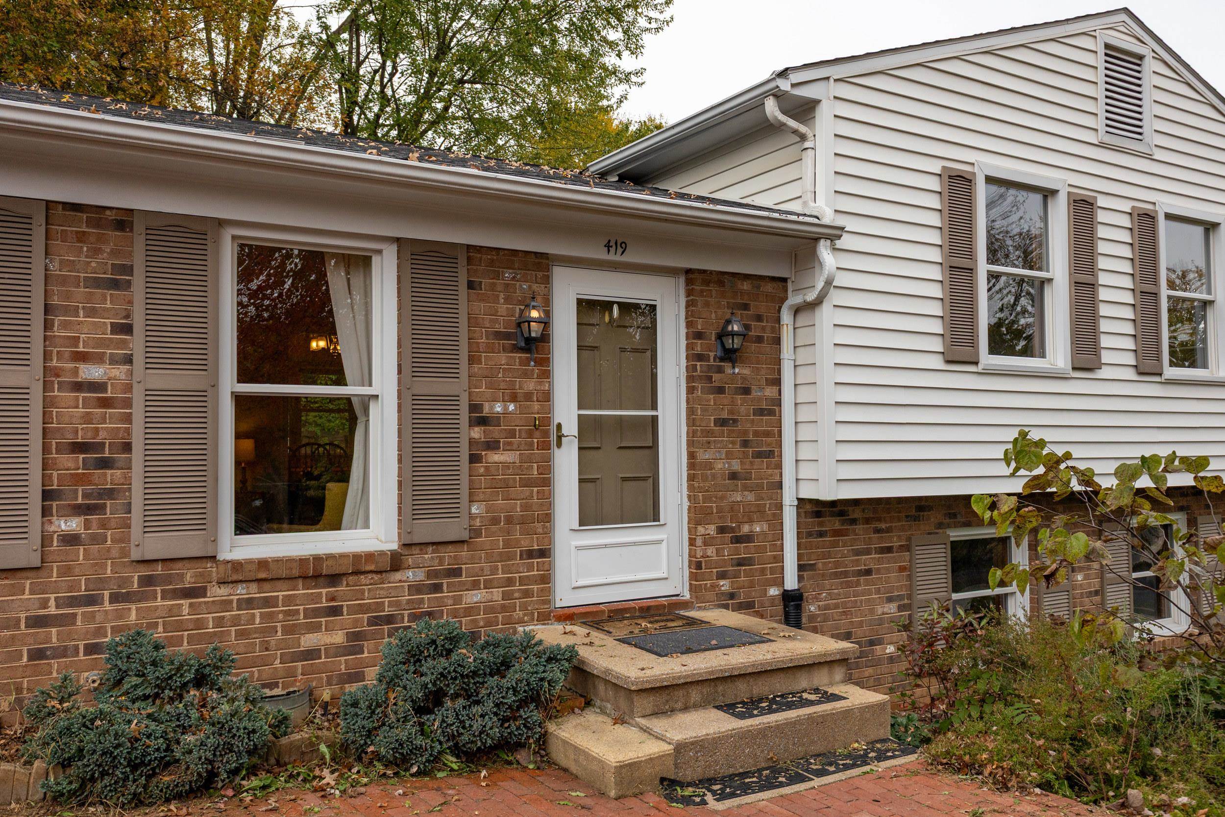419 West Ave photo 46