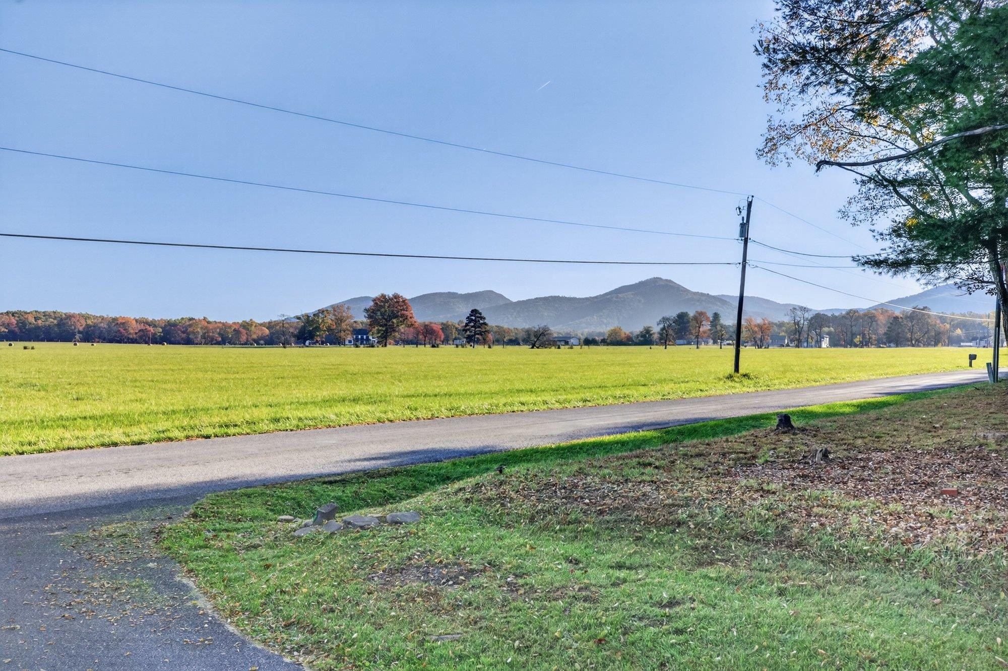 9944 Browns Gap Rd photo 32