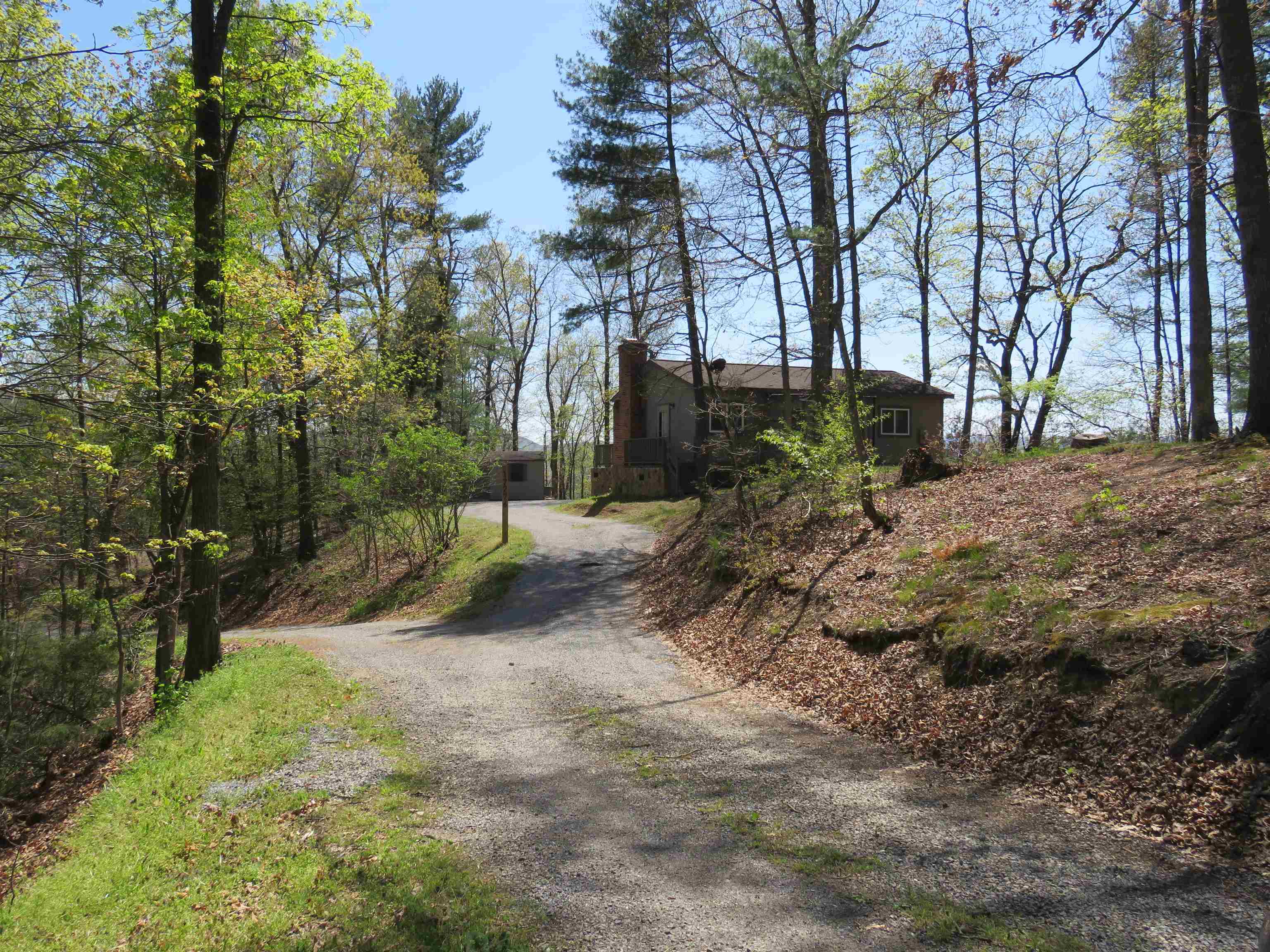 17276 Starstone Dr photo 2